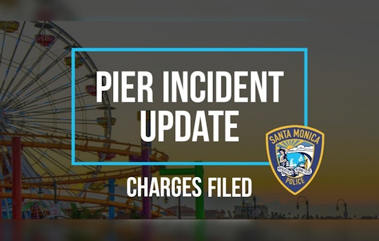 Man Arrested After Scaling Ferris Wheel Claiming to Have a Bomb at Santa Monica Pier