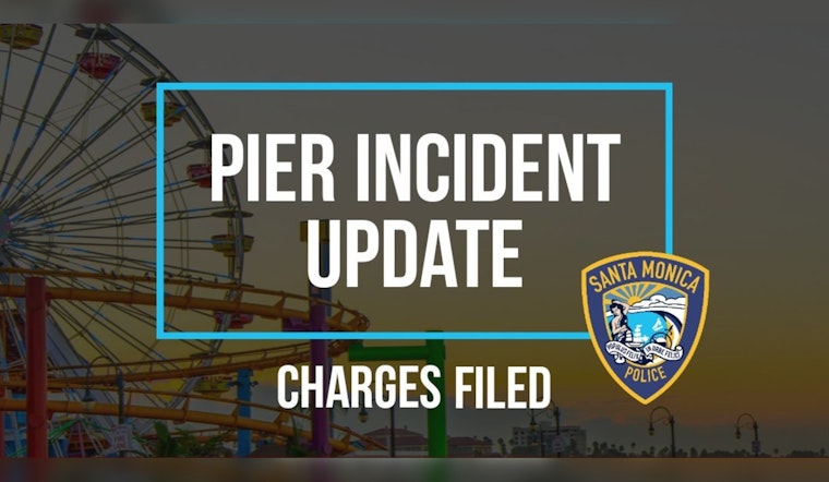 Man Arrested After Scaling Ferris Wheel Claiming to Have a Bomb at Santa Monica Pier