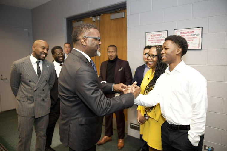 Mayor Johnson Joins Chicago Scholars at College and Leadership Forum: Millions Awarded in Scholarships