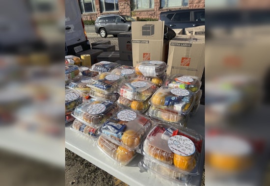 Mayor Johnson, Pious Projects, and Partners Distribute Warming Buses and Meals to City's Vulnerable