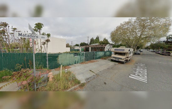 Palo Alto Neighborhood Shaken by Late-Night Motorhome Carjacking, Suspect Remains at Large