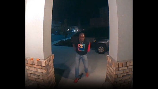 Pittsburg Police Hunt Porch Pirate Stealing Halloween Decorations and Packages Amid Nationwide Spike