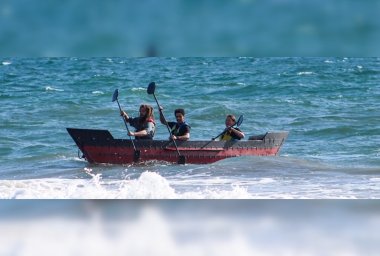 Santa Monica Celebrates Indigenous Peoples' Day with Revival of Traditional Tongva Canoe Voyage