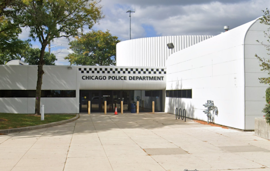 String of Armed Robberies Plague Chicago's Grand Crossing Neighborhood
