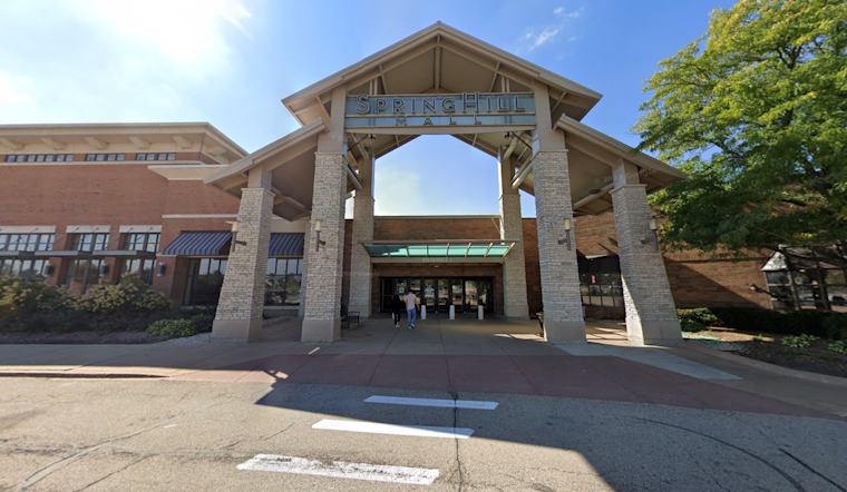 West Dundee Greenlights $7M Spring Hill Mall Acquisition for Mixed-Use Redevelopment Near Chicago