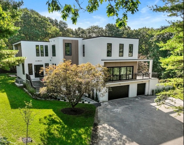 Boston Suburb Luxury Home Impresses, $6.4M Glass-Walled Mansion with Natural Charm