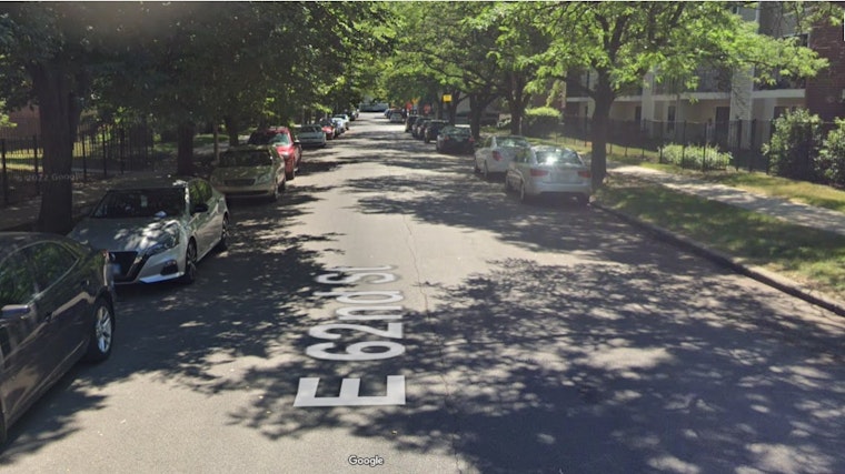 43-Year-Old Chicago Man Shot on East 62nd Street