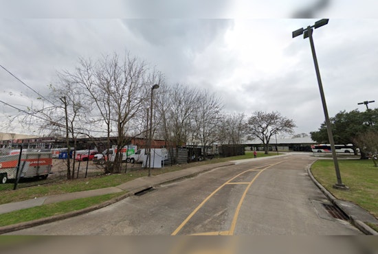 A Pedestrian's Fatal Dance with a Luxury Car on a Tragic Stride on Houston Street