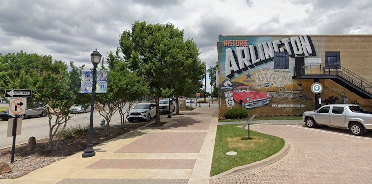 Arlington Electric Excellence: Texas City Shines with Silver in DFW Clean Cities Awards