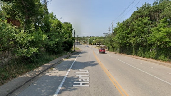 Austin Police Officer Injured by Fleeing Suspect in Northwest Austin Apartment Complex