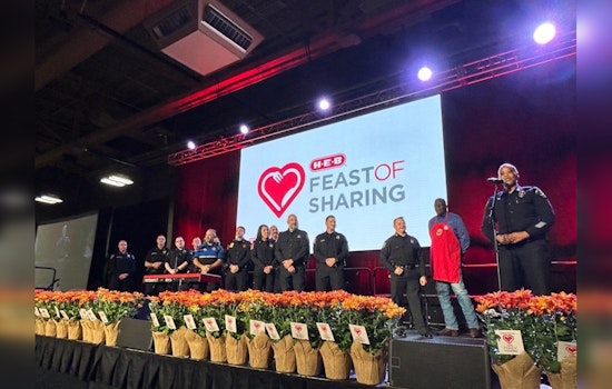 Austin Police Serve Up Solidarity at Annual HEB Feast of Sharing