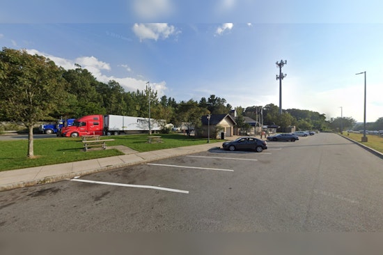 Baby Battles for Life After the Vehicle Crushed by the Tree on Route 495, Andover