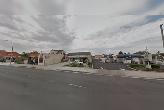 Bell Experiences a Night of Terror as Gunfire on Gage Avenue Claims a Life, Killer Still at Large