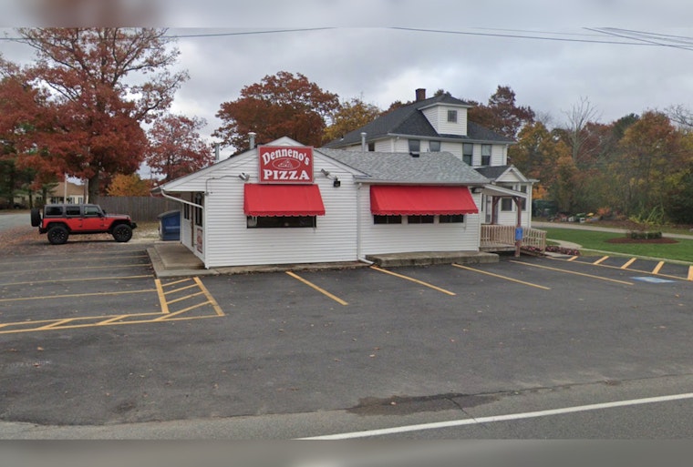 Beloved Denneno's Pizza in Stoughton, Massachusetts Set to Close After 68 Years
