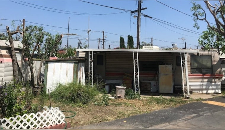 Blaze Blitzes San Fernando Mobile Home Park, LAFD Battles for Safety