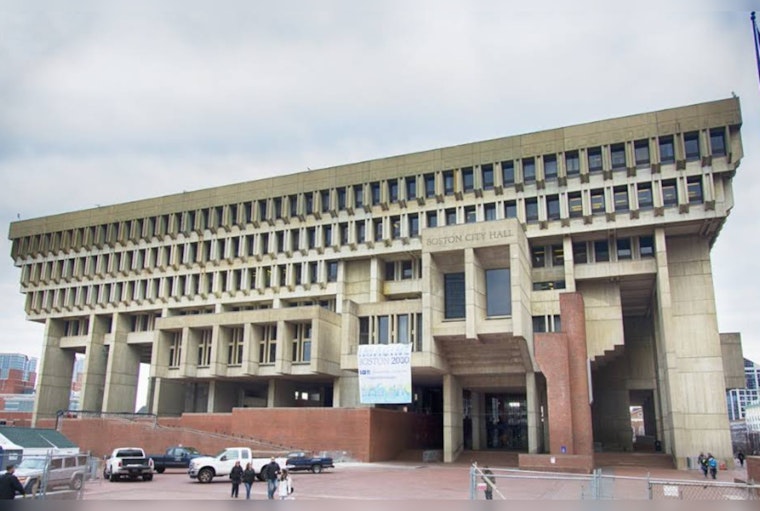 Boston Officials Host Public Service Loan Forgiveness Clinic to Tackle Student Debt