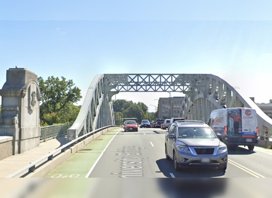 Boston University Bridge Protesters Urge Senator Warren to Advocate for Israel-Hamas Ceasefire