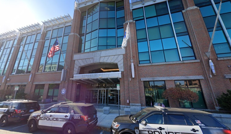 Cambridge Cops Cue Citizens on Curbing Christmas Package Pilferers