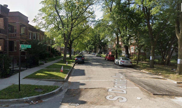 Chicago Police Officer Injured in South Shore Shooting