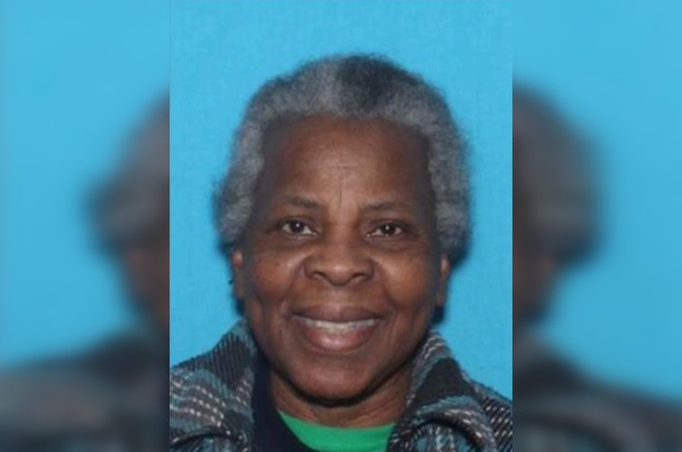 Chicago Police Seek Help in Search for Missing 75-Year-Old Curl Donaldson