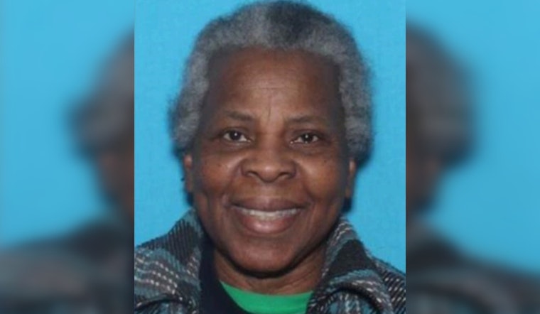 Chicago Police Seek Help in Search for Missing 75-Year-Old Curl Donaldson