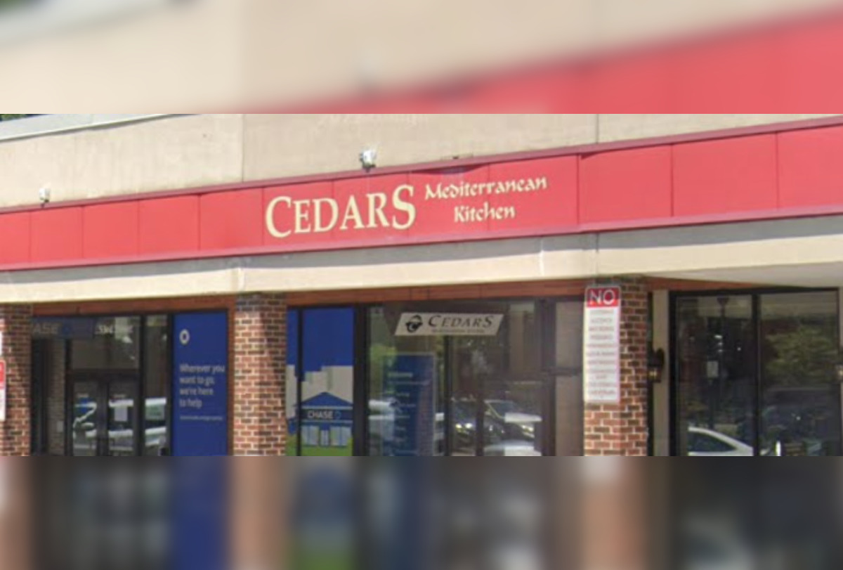 Chicago's Cedars Mediterranean Kitchen Serves Up Humanitarian Aid for