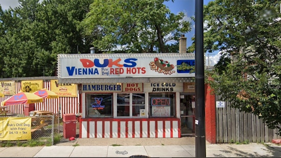 Chicago's Iconic Duk's Red Hots to Close, Prepare for New Management and Revamp