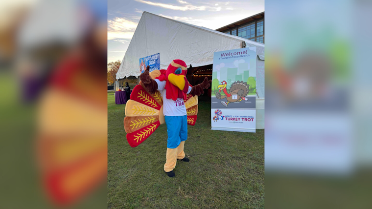 Dallas & Fort Worth Runners Lace Up to Outpace Hunger on Thanksgiving