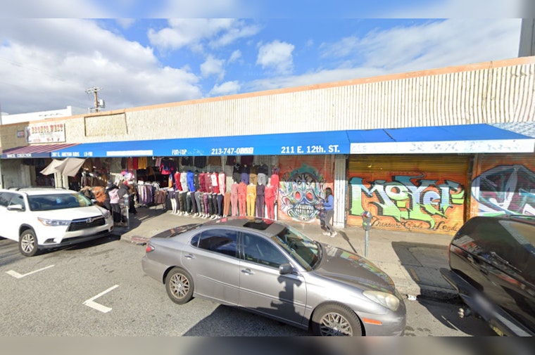 Downtown LA Inferno, Firefighters Quickly Contain Blaze Engulfing 3 Businesses