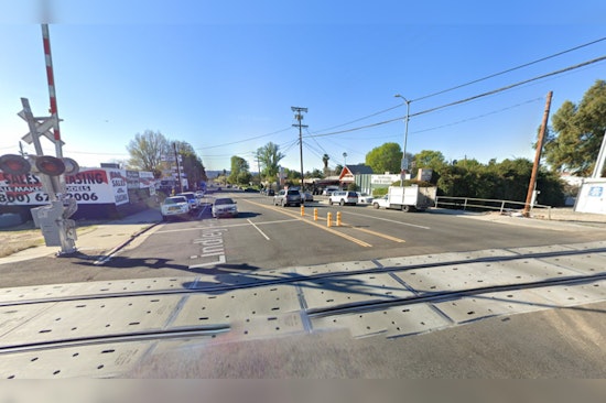 Fatal Train-Pedestrian Collision in Northridge Causes Temporary Railway Track Shutdown 