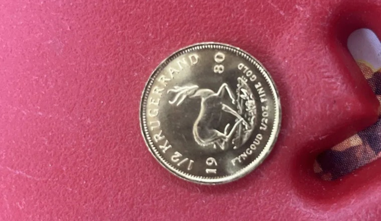 Golden Gesture: Mystery Donor Drops $1,200 Coin into Salvation Army Kettle in Libertyville, Aiding Migrant Families