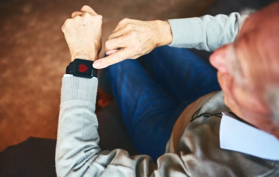Harvard-Affiliated Study Shows Wearable Tech Predicting Health Risks Linked to Frailty in Older Adults