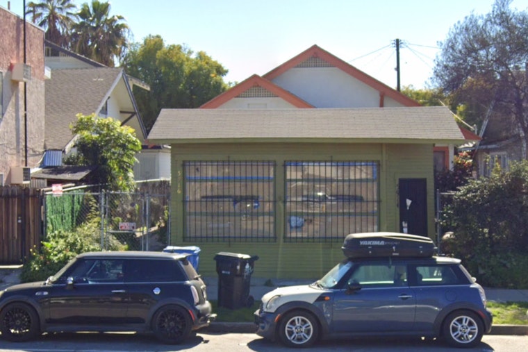 Highland Park Fire Stifled in 9 Minutes Flat by LAFD's Fast-Action Firefighters