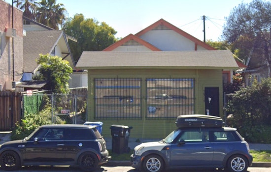 Highland Park Fire Stifled in 9 Minutes Flat by LAFD's Fast-Action Firefighters