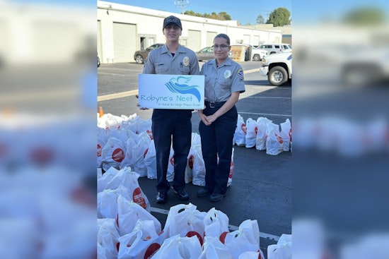 Huntington Beach Police Department and Robyne's Nest Distribute Thanksgiving Food to Low-Income Families