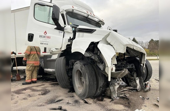 I-55 North near Springfield Unblocked After Truck Tango Turns Traffic Territorial