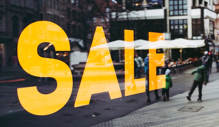 Illinois AG Raoul Warns Buyers, Beware of Black Friday and Cyber Monday E-Shopping Traps
