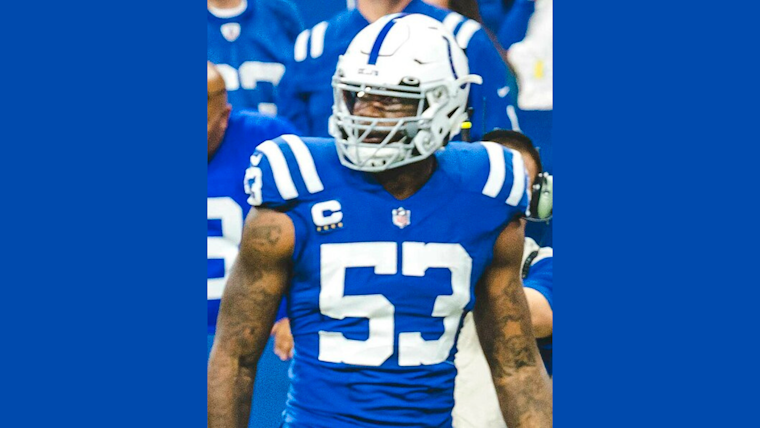 Jerry Jones Eyes Shaquille Leonard as Dallas' Defensive Darling Amid Free Agency Frenzy