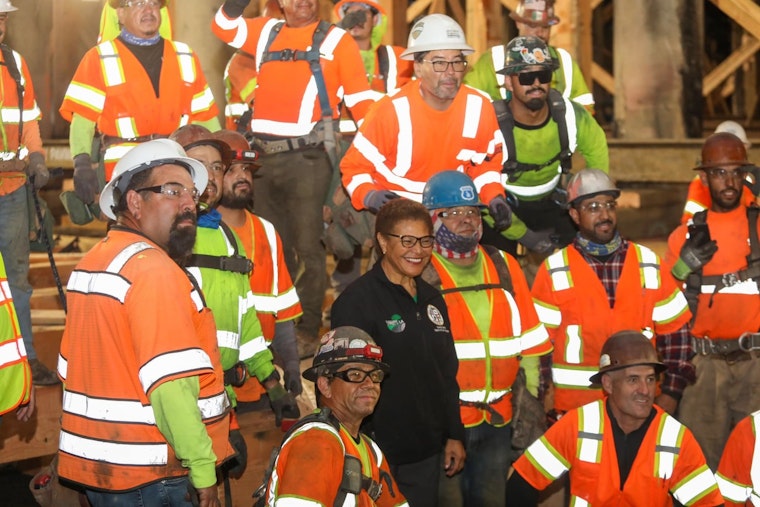 LA Mayor Karen Bass Announces I-10 Freeway Reopening: A Triumph of Local, State, and Federal Collaboration