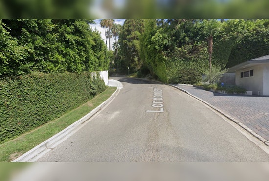 LAFD and LA County Firefighters Battle Brush Fire Eruption in Hollywood Hills West