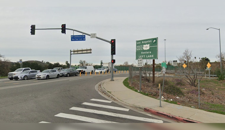 LAPD Fatally Shoots Knife-Wielding Suspect in Los Angeles's Topanga Division