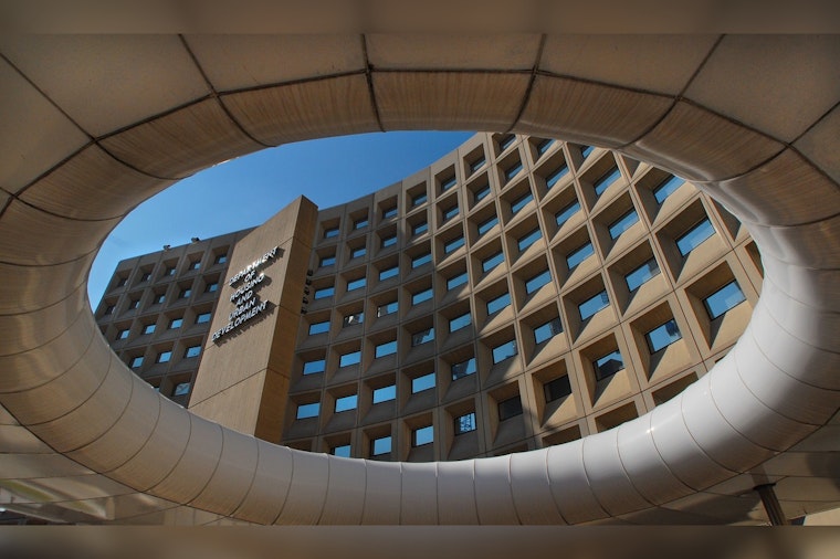 Laredo Salesman Caged for $1M Mortgage Fraud