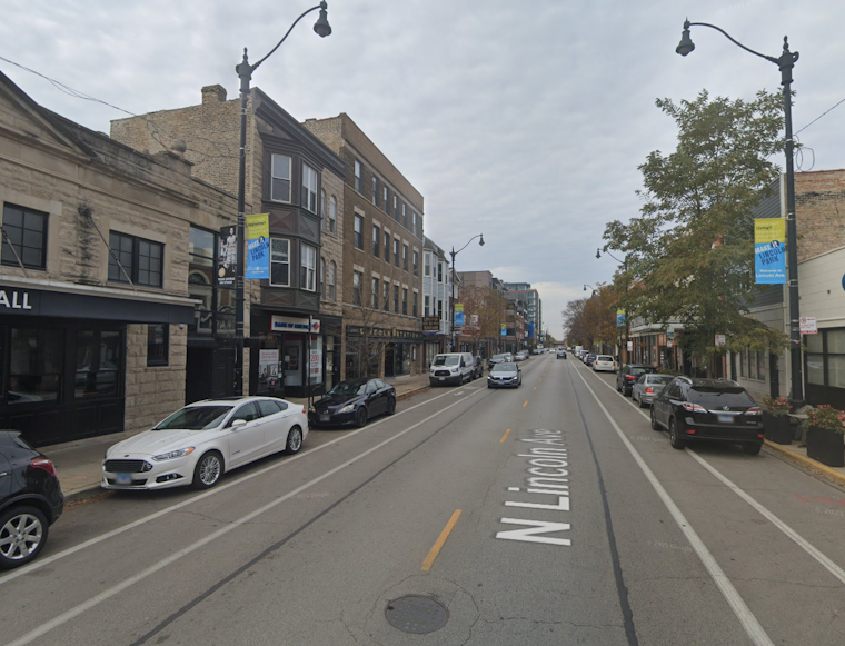 Lincoln Park Fire Leaves Rescuer in Critical Condition