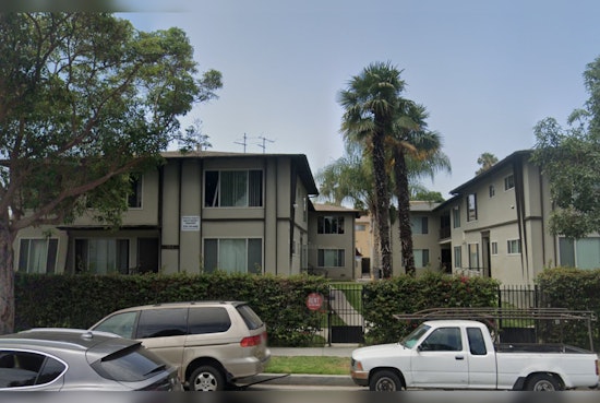 Los Angeles Fire Department Extinguishes Baldwin Hills, Crenshaw Apartment Blaze in 11 Minutes