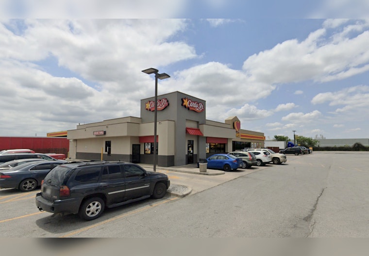 Man Stabbed Mid-Bite at San Antonio Fast-Food Haven, Slasher Sprints to Freedom