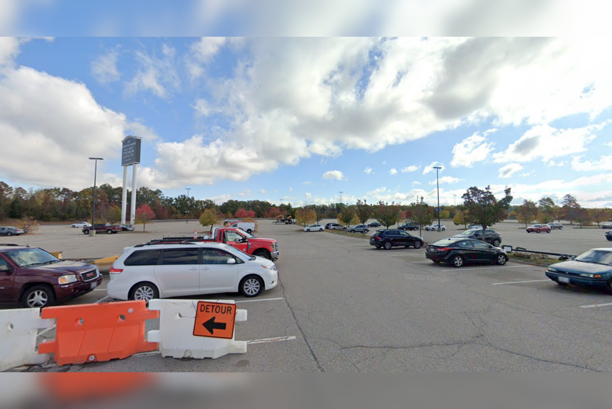 Police Cordon Off Wrentham Outlets to Battle Traffic Beasts in a Black