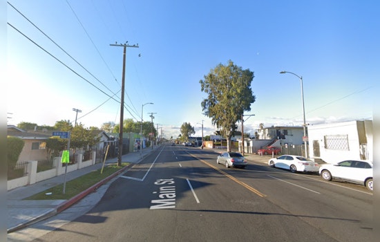 Man Slain in Late-Night Liquor Store Dustup in South Los Angeles, LAPD Hunts Hoodie-Clad Suspect