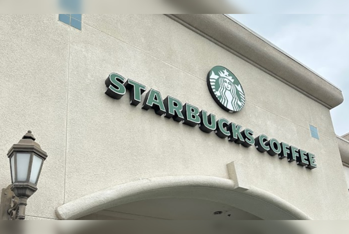 Starbucks' "Red Cup Rebellion", Unionized Workers Across States