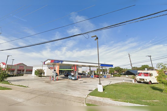 Teen Clings to Life after Midnight Shooting, Gunman on the Loose in Houston