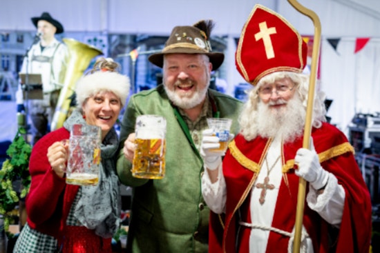 Texan Towns Tomball & Magnolia Deck the Halls in A Christmas Carol of Cheer and Charity